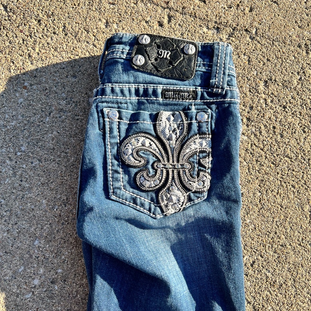 Miss Me Kids Capri Fleur-de-Lis